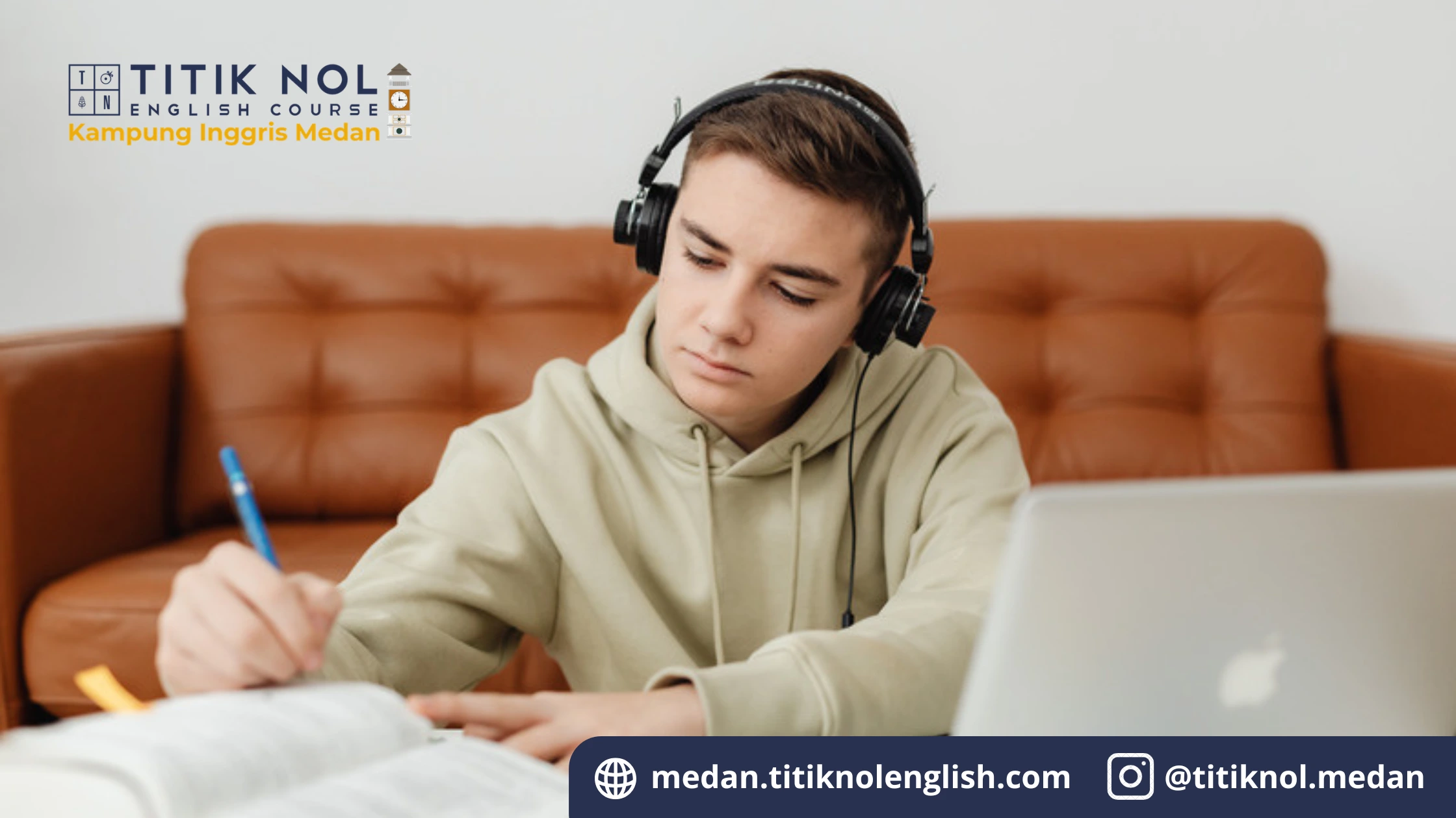 Melatih Kemampuan Listening